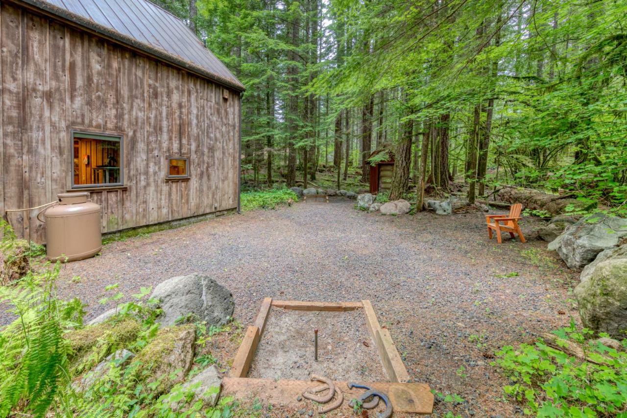Sycamore Lodge Rhododendron Exterior photo
